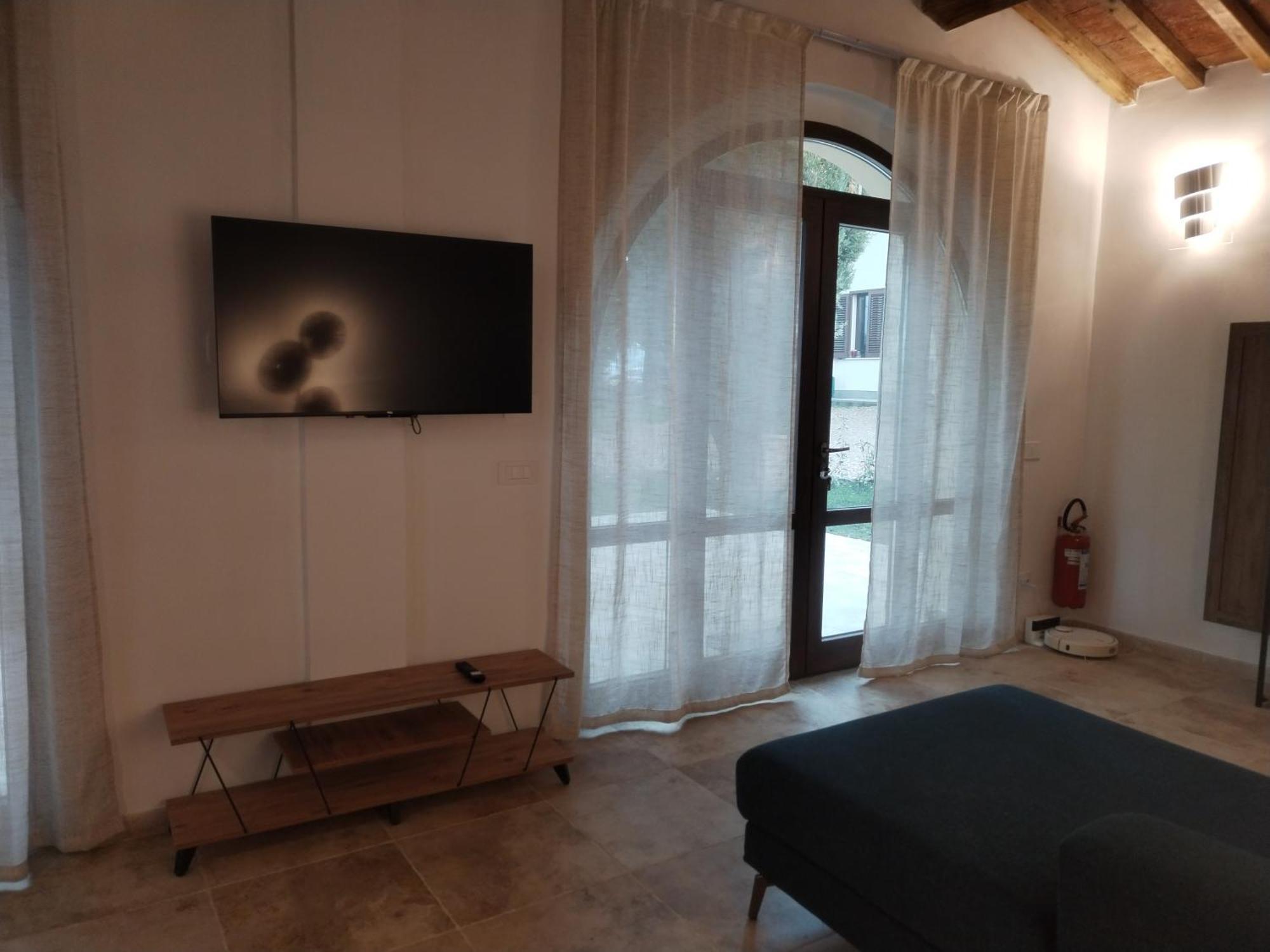 Agriturismo Poggio Rotondo San Gimignano Extérieur photo